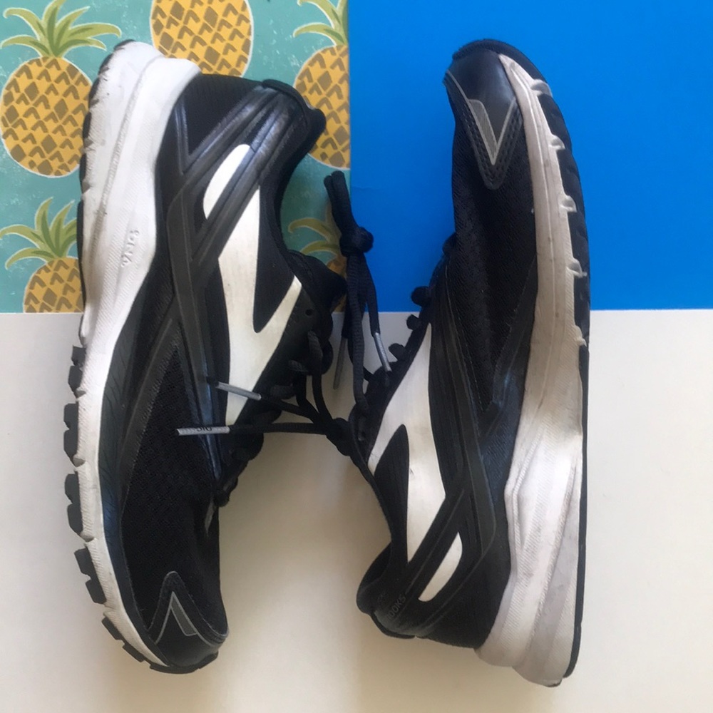 🏃🏻‍♀️🏃🏻‍♀️Launch 4 Running shoe🏃🏻‍♀️🏃🏻‍♀️